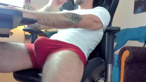 Snapshot of marioslim chatting on June 19, 6:29 am marioslim online show from June 19, 6:29 am