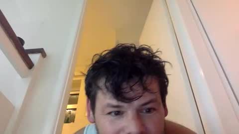 mariov43 online show from April 8, 8:42 pm