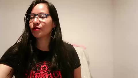 MARIPOSAhot33 online show from September 29, 8:13 pm