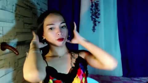 Snapshot of marishkafoxx chatting on May 21, 6:04 pm marishka online show from May 21, 6:04 pm