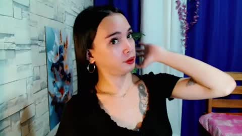 Snapshot of marishkafoxx chatting on June 29, 11:32 am marishka online show from June 29, 11:32 am