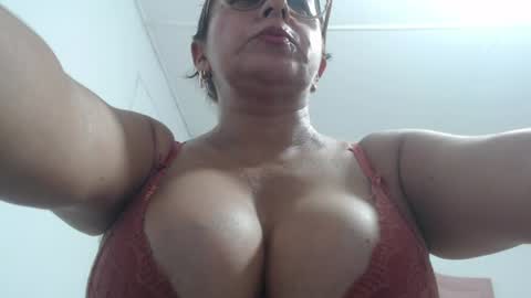 Snapshot of mariska_69 chatting on July 22, 1:58 pm mariska_69 online show from July 22, 1:58 pm