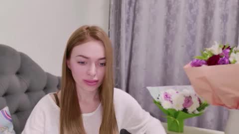 Snapshot of mariwell chatting on April 21, 9:39 pm mariwell online show from April 21, 9:39 pm