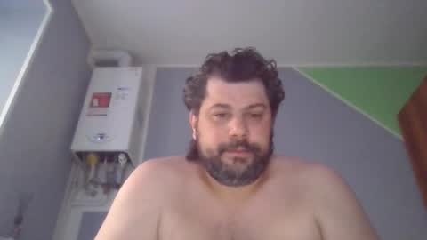 Snapshot of mark2985555 chatting on April 2, 2:58 pm mark2985555 online show from April 2, 2:58 pm