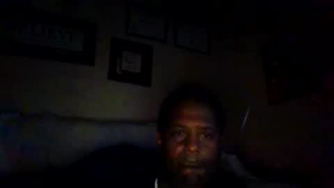 Snapshot of mark7062012 chatting on December 3, 3:30 am mark7062012 online show from December 3, 3:30 am