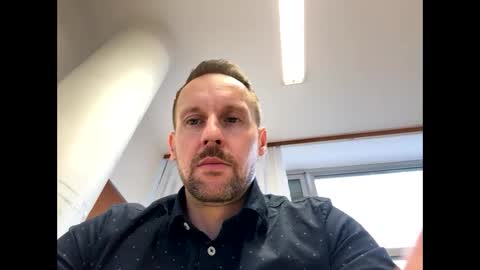 Mark online show from February 20, 12:16 pm