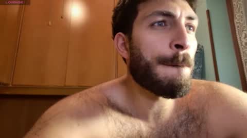 Snapshot of mark_ariete chatting on May 9, 9:53 pm mark_ariete online show from May 9, 9:53 pm