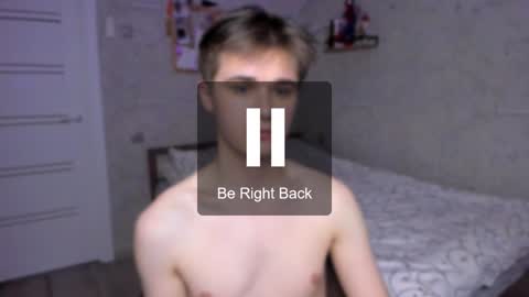 Snapshot of mark_bearcub chatting on December 24, 10:49 pm Mark online show from December 24, 10:49 pm