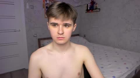 Snapshot of mark_bearcub chatting on January 22, 3:29 pm Mark online show from January 22, 3:29 pm