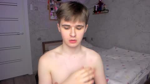 Snapshot of mark_bearcub chatting on January 26, 7:52 pm Mark online show from January 26, 7:52 pm