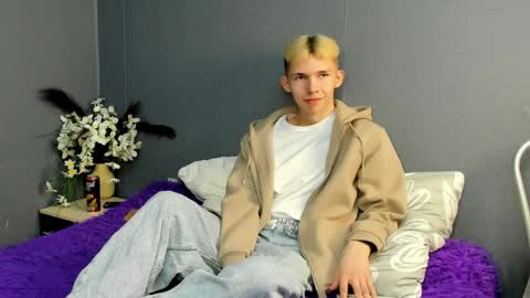 mark_brain online show from May 29, 12:58 pm