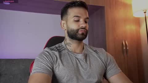 Mark online show from February 4, 12:16 am