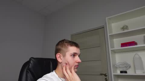 Snapshot of mark_karson chatting on February 13, 6:59 pm MARK KARSON online show from February 13, 6:59 pm