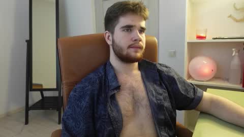 Snapshot of mark_maxim chatting on October 15, 1:44 pm MARK MAXIM online show from October 15, 1:44 pm