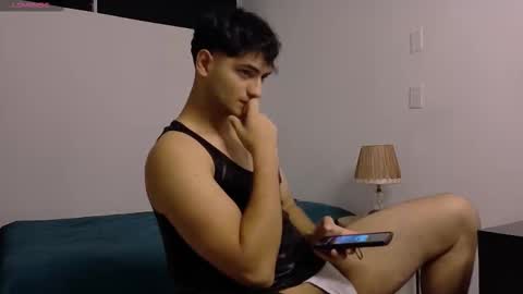 Antonio banderas online show from February 22, 11:25 pm