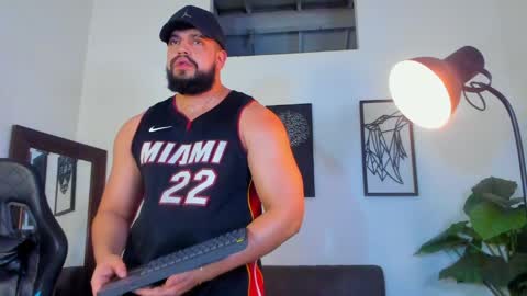 mark_x23 online show from June 1, 8:16 am
