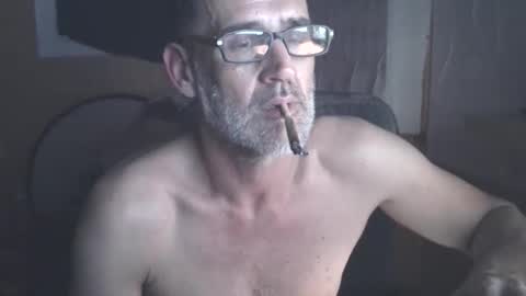 markbcnx online show from December 15, 7:01 am