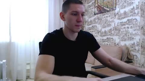 Snapshot of markbodrov chatting on May 3, 9:04 am markbodrov online show from May 3, 9:04 am
