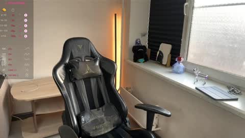 Mark online show from April 16, 3:18 am