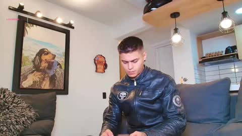 Sebastian online show from October 22, 2:56 am