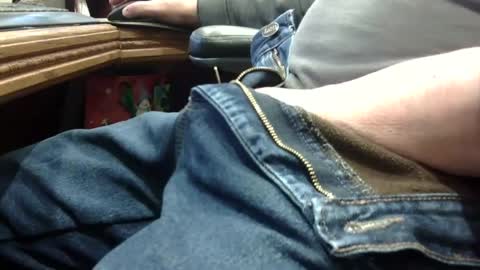 markpanier online show from December 15, 7:42 pm