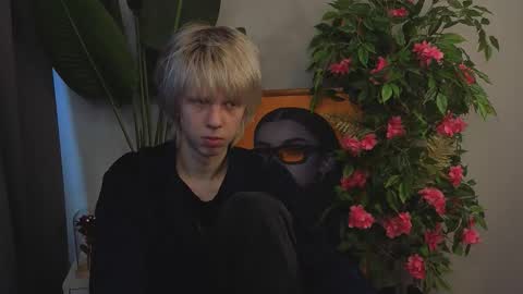 Mark online show from March 4, 7:47 am