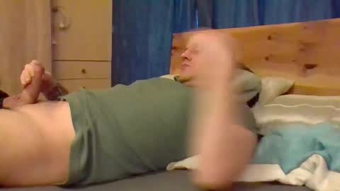 Snapshot of markus_7 chatting on April 29, 5:52 pm markus_7 online show from April 29, 5:52 pm