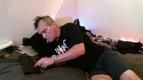 Snapshot of markymark515 chatting on March 7, 10:13 am MarkyMark7169 online show from March 7, 10:13 am