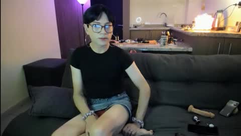 Snapshot of marla85 chatting on June 11, 2:53 am marla85 online show from June 11, 2:53 am