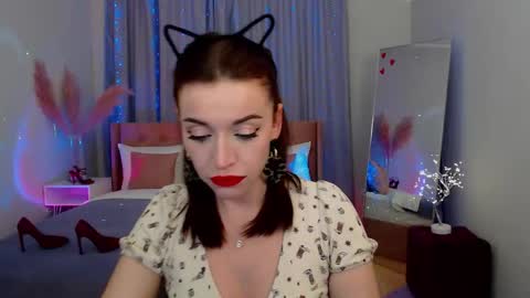 MarlaDewis online show from November 16, 3:28 pm