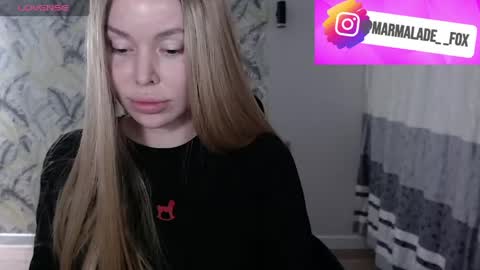 Snapshot of marmalade_fox chatting on April 23, 3:14 pm Marmalade Fox online show from April 23, 3:14 pm
