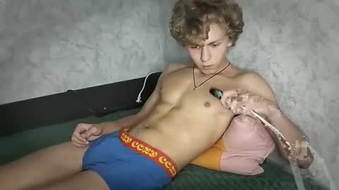 Snapshot of marmelad228 chatting on October 1, 4:18 am marmelad228 online show from October 1, 4:18 am