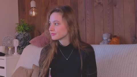 Andriella online show from March 29, 10:15 am