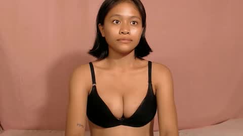 Snapshot of marrymebabexx_ chatting on October 1, 12:22 pm marrymebabexx_ online show from October 1, 12:22 pm