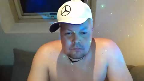 mars0481 online show from November 29, 9:12 am