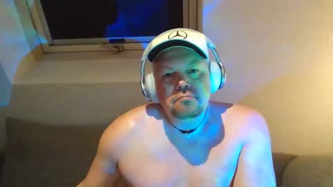 mars0481 online show from December 14, 5:13 am