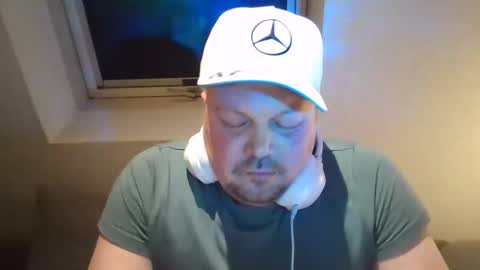 mars0481 online show from January 10, 6:09 pm