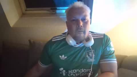 mars0481 online show from April 8, 9:48 pm