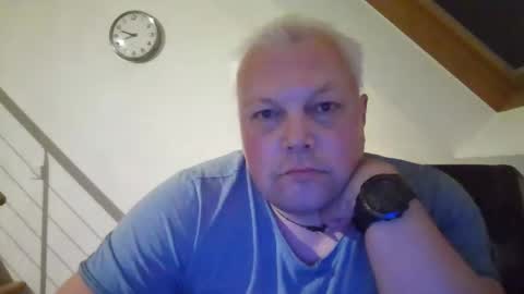 Snapshot of mars0481 chatting on May 20, 7:42 pm mars0481 online show from May 20, 7:42 pm