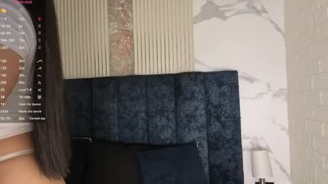 marscarlett online show from April 4, 11:29 am