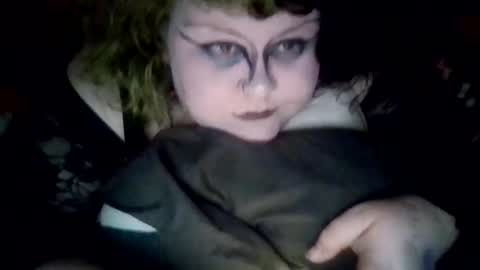 Snapshot of marshallmarx517 chatting on May 16, 2:19 am marshallmarx517 online show from May 16, 2:19 am