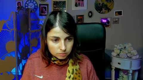 martaedams online show from November 24, 6:13 am