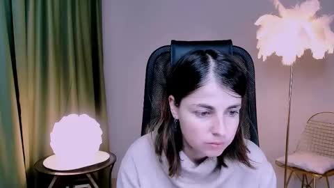 martaedams online show from November 25, 5:40 am