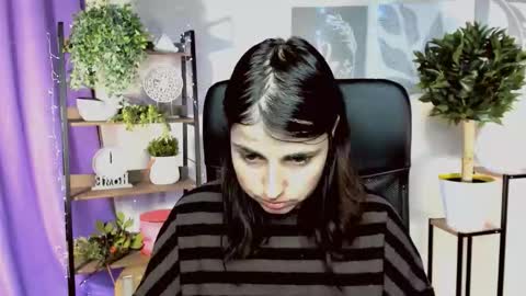 martaedams online show from March 16, 7:01 am