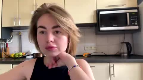 Marta online show from April 4, 9:18 am