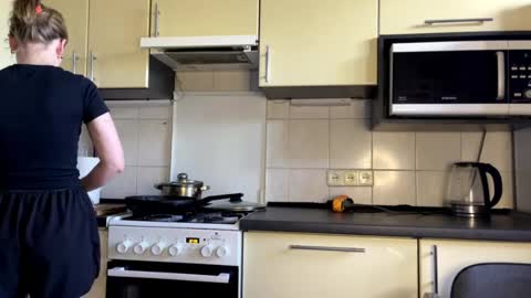Snapshot of martaluna_ chatting on July 13, 1:58 pm Marta online show from July 13, 1:58 pm