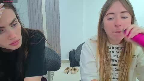 Snapshot of marthabarens chatting on May 10, 1:38 pm marthabarens online show from May 10, 1:38 pm