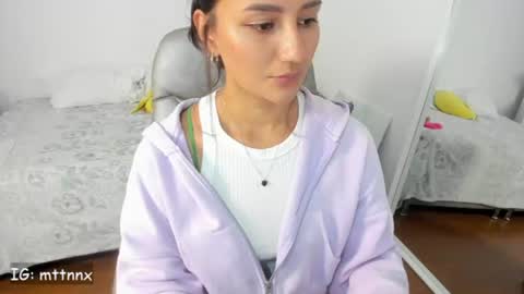 Snapshot of martiiinaa_ chatting on July 3, 11:55 pm Martina online show from July 3, 11:55 pm