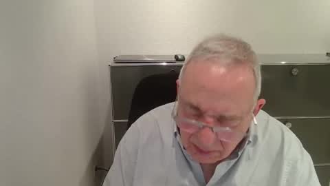 martin_1947 online show from February 28, 9:27 pm