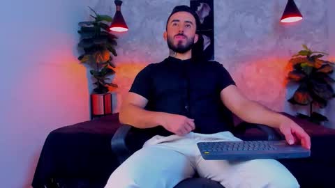 Martin Foster online show from March 31, 3:45 pm